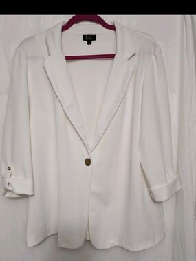 LC Laura Cruz White Single-Button Textured Blazer